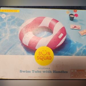 SUN SQUAD, SWIM INFLATABLE TUBE WITH HANDLES, NEW